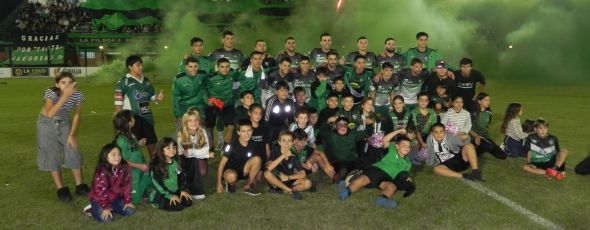 Social (1) - (0) Singlar